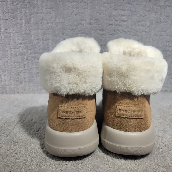 Skechers On The Go Joy Women's Size US 9.5 Chestnut Shearling Fur lined Boots. - Picture 4 of 8
